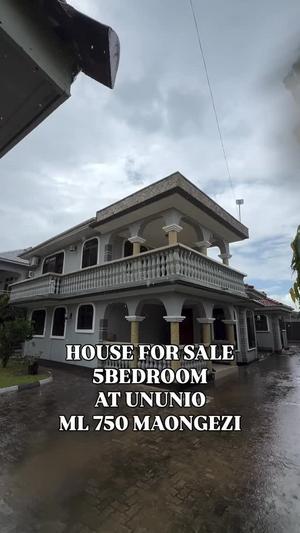 5 Bedrooms House for Sale in Ununio, Dar Es Salaam (850 sqm)
