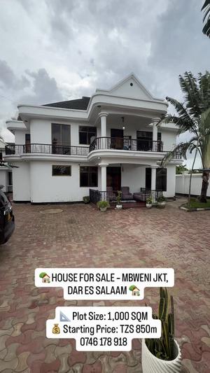 Nyumba ya vyumba 6 inauzwa Mbweni Jkt, Dar Es Salaam (1000 sqm) Nyumba ya vyumba 6 inauzwa Mbweni Jkt, Dar Es Salaam (1000 sqm)