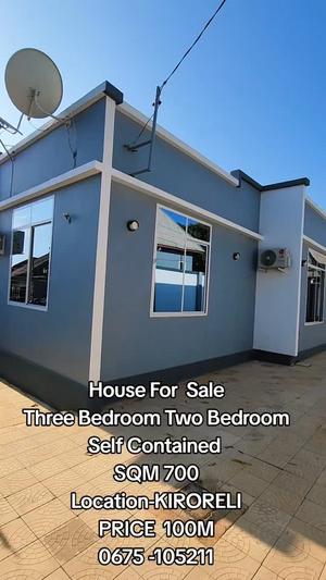 Nyumba ya vyumba vitatu inauzwa Nyasaka Msumbiji, Mwanza (700 sqm)
