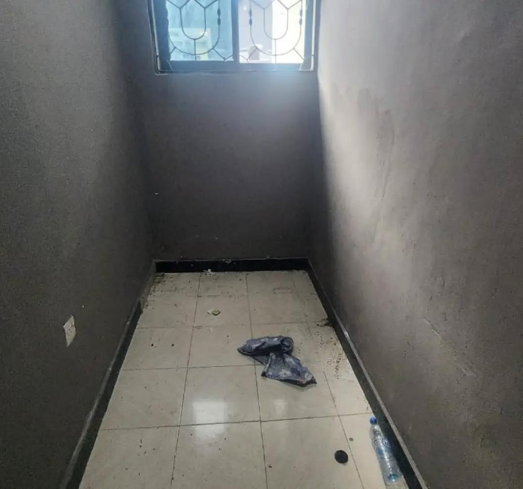 media -8 media -8