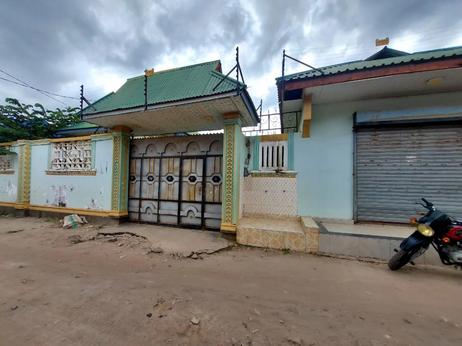 3 Bedrooms House for Sale in Mbagala Chamazi, Dar Es Salaam (400 sqm) 3 Bedrooms House for Sale in Mbagala Chamazi, Dar Es Salaam (400 sqm)