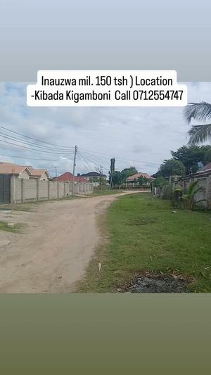 Kiwanja kinauzwa Kibada, Dar Es Salaam