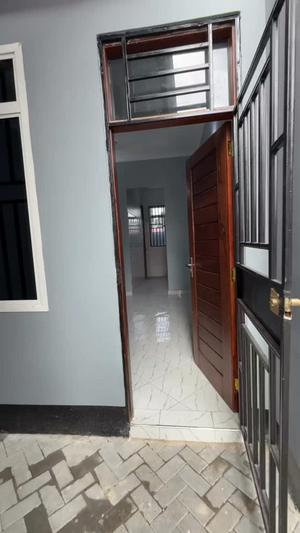 Apartment ya vyumba viwili inapangishwa Makumbusho, Dar Es Salaam Apartment ya vyumba viwili inapangishwa Makumbusho, Dar Es Salaam