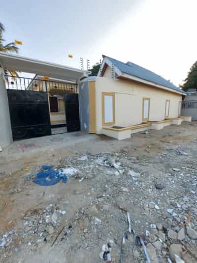 Nyumba ya vyumba vinne inauzwa Mbagala Chamazi Saku Ilulu, Dar Es Salaam