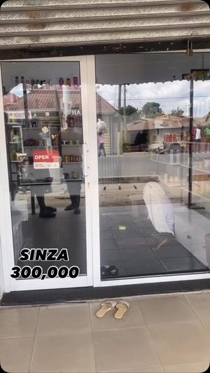 Frame ya Biashara inapangishwa Sinza, Dar Es Salaam Frame ya Biashara inapangishwa Sinza, Dar Es Salaam