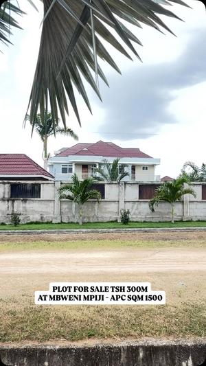 Kiwanja kinauzwa Mbweni Mpiji, Dar Es Salaam (1500 sqm) Kiwanja kinauzwa Mbweni Mpiji, Dar Es Salaam (1500 sqm)