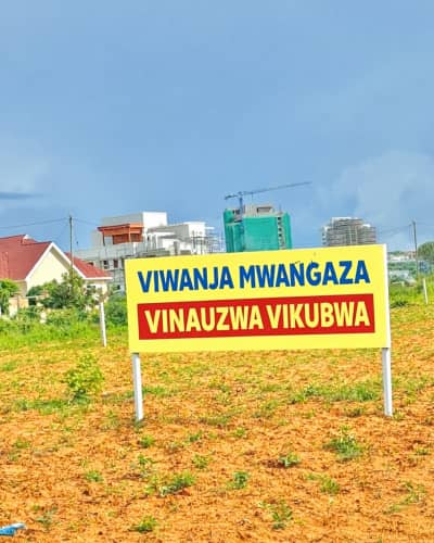 Viwanja vinauzwa Dodoma
