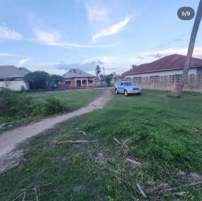 Kiwanja kinauzwa Kitunda, Dar Es Salaam