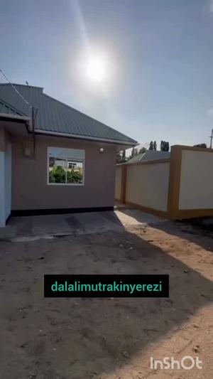 Nyumba ya vyumba vitatu inapangishwa Tabata Kinyerezi Msikitini, Dar Es Salaam Nyumba ya vyumba vitatu inapangishwa Tabata Kinyerezi Msikitini, Dar Es Salaam