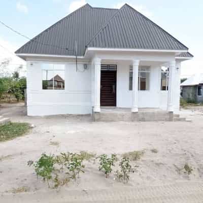 Nyumba ya vyumba vitatu inauzwa Kivule, Dar Es Salaam