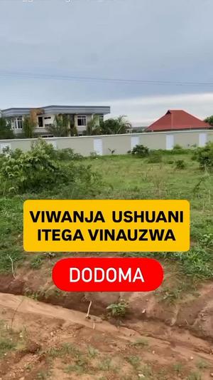 Viwanja vinauzwa Itega/Mbweni Jkt, Dodoma (3300 sqm) Viwanja vinauzwa Itega/Mbweni Jkt, Dodoma (3300 sqm)