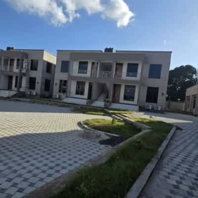 Nyumba ya vyumba viwili inapangishwa Goba Centre, Dar Es Salaam