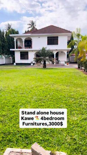 Nyumba (Furnished) ya vyumba vinne inapangishwa Kawe Beach, Dar Es Salaam