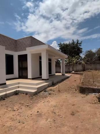 3 Bedrooms House for Sale in Mkolani, Mwanza (778 sqm) 3 Bedrooms House for Sale in Mkolani, Mwanza (778 sqm)