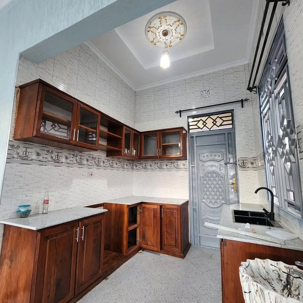 media -3