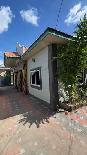 Nyumba ya vyumba vitano inapangishwa Magomeni Mikumi, Dar Es Salaam