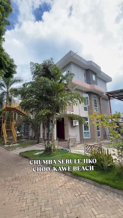 1 Bedroom House for Rent in Kawe Beach, Dar Es Salaam