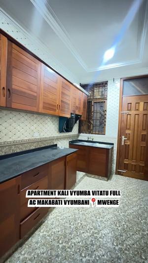 Apartment ya vyumba vitatu inapangishwa Mwenge, Dar Es Salaam Apartment ya vyumba vitatu inapangishwa Mwenge, Dar Es Salaam