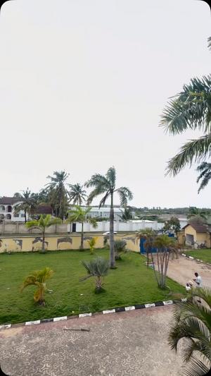 5 Bedrooms House for Sale in Bahar Beach, Dar Es Salaam (1800 sqm) 5 Bedrooms House for Sale in Bahar Beach, Dar Es Salaam (1800 sqm)
