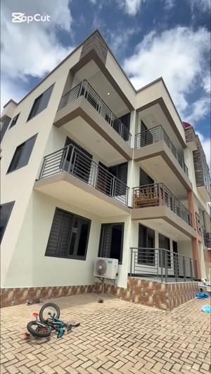 Nyumba/Apartment ya vyumba vitatu inapangishwa Makongo Juu Ccm, Dar Es Salaam