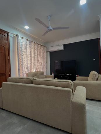 Apartment (Furnished) ya vyumba viwili inapangishwa Mikocheni, Dar Es Salaam