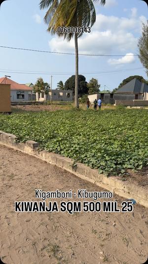 Kiwanja kinauzwa Kigamboni Mjimwema Kibugumo, Dar Es Salaam (500 sqm) Kiwanja kinauzwa Kigamboni Mjimwema Kibugumo, Dar Es Salaam (500 sqm)