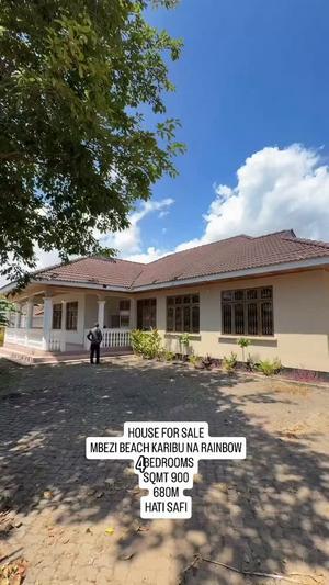 Nyumba ya vyumba vinne inauzwa Mbezi Beach, Dar Es Salaam (900 sqm)