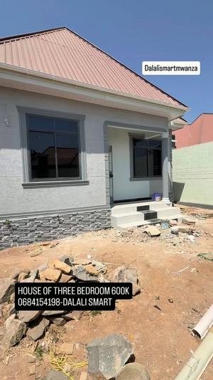 3 Bedrooms House for Rent in Mwanza