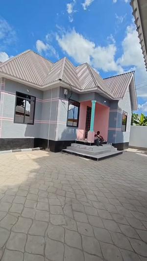 Nyumba ya vyumba vitatu inapangishwa Chanika Taliani, Dar Es Salaam Nyumba ya vyumba vitatu inapangishwa Chanika Taliani, Dar Es Salaam