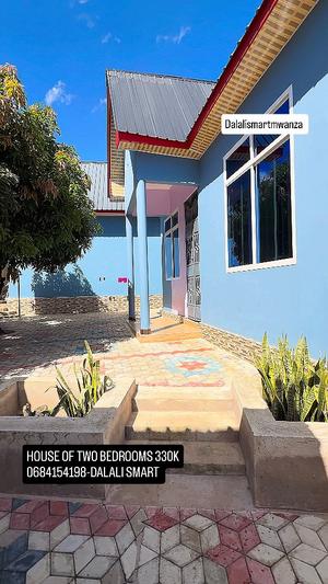 Nyumba ya vyumba viwili inapangishwa Mwanza