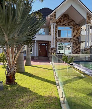 Nyumba inauzwa Mbweni Jkt, Dar Es Salaam (1300 sqm)