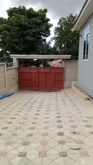Apartment ya vyumba viwili inapangishwa Mbezi Mwisho, Dar Es Salaam