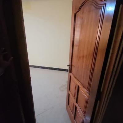 Apartment ya vyumba vitatu inapangishwa Kariakoo Livingstone, Dar Es Salaam