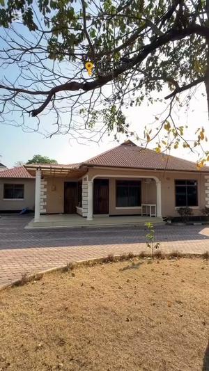 4 Bedrooms House for Sale in Mbezi Beach, Dar Es Salaam (1250 sqm) 4 Bedrooms House for Sale in Mbezi Beach, Dar Es Salaam (1250 sqm)