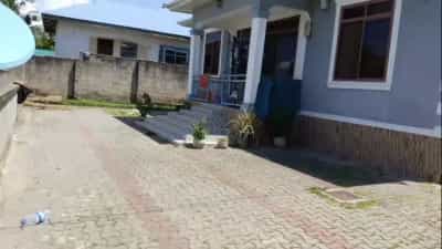 Apartment for Sale in Mbezi Beach, Dar Es Salaam (1000 sqm)