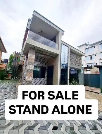 Nyumba ya vyumba vinne inauzwa Mikocheni, Dar Es Salaam (303 sqm)