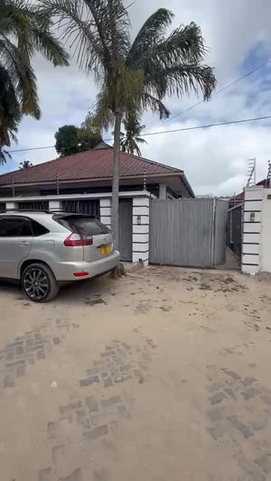House for Rent in Kinondoni Morocco, Dar Es Salaam House for Rent in Kinondoni Morocco, Dar Es Salaam