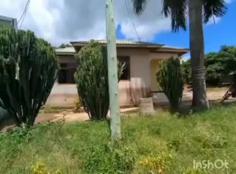 Nyumba ya vyumba viwili inauzwa Kibamba Luguruni, Dar Es Salaam (1800 sqm) Nyumba ya vyumba viwili inauzwa Kibamba Luguruni, Dar Es Salaam (1800 sqm)