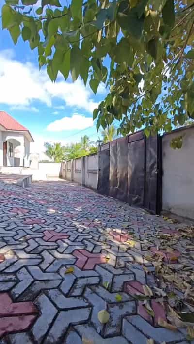 Nyumba ya vyumba vitano inapangishwa Chanika, Dar Es Salaam