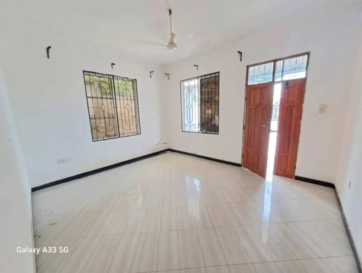media -7 media -7