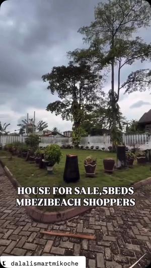 Nyumba ya vyumba vitano inauzwa Mbezi Beach, Dar Es Salaam (900 sqm)