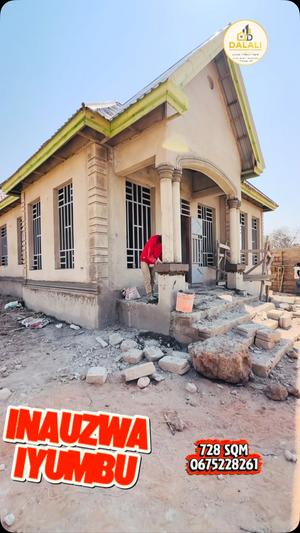 Nyumba ya vyumba vinne inauzwa Iyumbu, Dodoma (728 sqm) Nyumba ya vyumba vinne inauzwa Iyumbu, Dodoma (728 sqm)