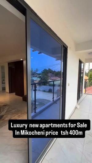 Apartment ya vyumba vitatu inauzwa Dar Es Salaam Apartment ya vyumba vitatu inauzwa Dar Es Salaam