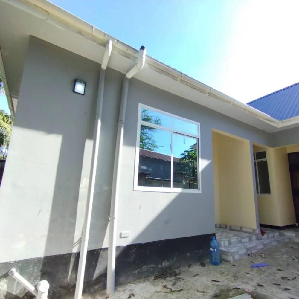 media -3 media -3