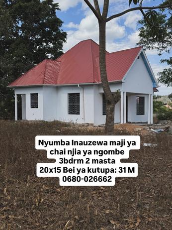 Nyumba ya vyumba vitatu inauzwa Maji Ya Chai, Arusha