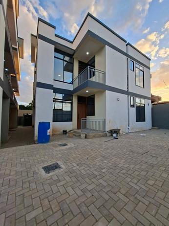 Nyumba/Apartment ya vyumba viwili inapangishwa Makongo, Dar Es Salaam