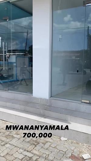 Duka linapangishwa Mwananyamala, Dar Es Salaam