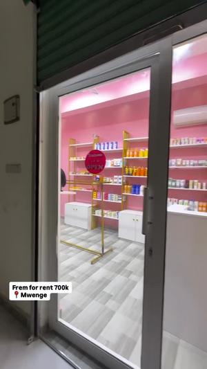 Duka linapangishwa Mwenge, Dar Es Salaam