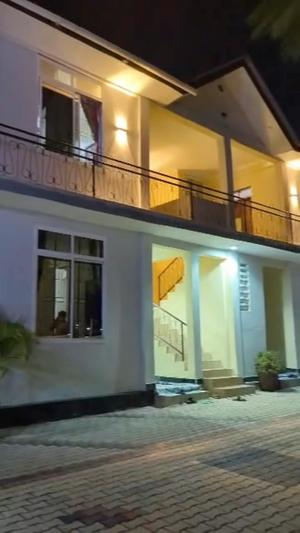 Apartment (Furnished) ya chumba kimoja inapangishwa Kimara Suka, Dar Es Salaam Apartment (Furnished) ya chumba kimoja inapangishwa Kimara Suka, Dar Es Salaam