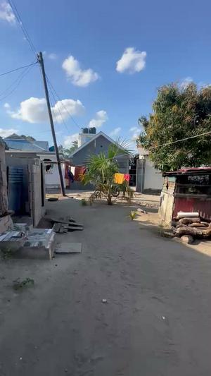 Nyumba ya vyumba vitatu inauzwa Segerea, Dar Es Salaam